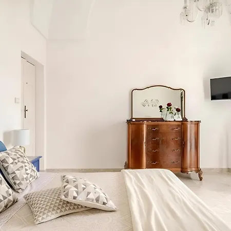 La Terrazza Di Don Peppino * 오스투니